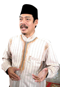 Kepala Dinas Pendidikan Kota Batam Drs Muslim Bidin